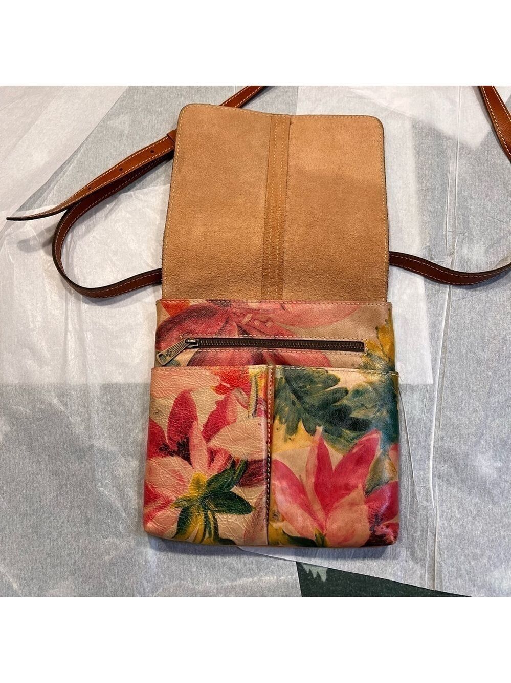 Patricia Nash Granada Floral Print Leather Crossbody Bag - Picture 4 of 6